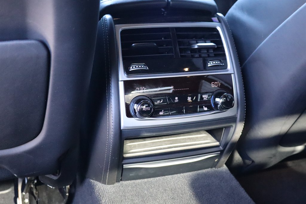 2020 BMW 750i - $31,995