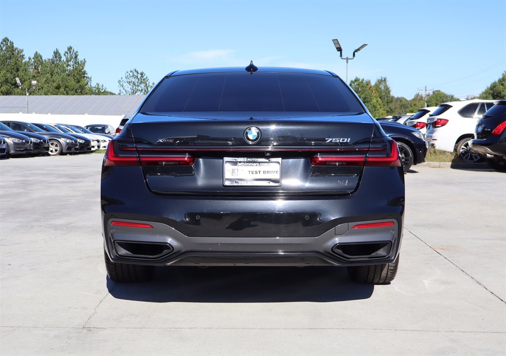 2020 BMW 750i - $31,995
