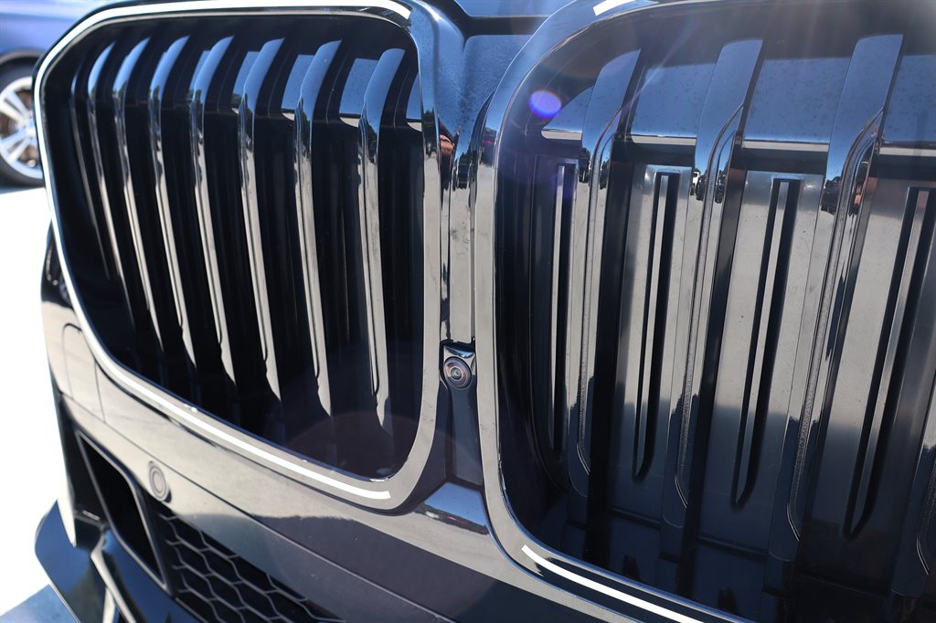 2020 BMW 750i - $31,995