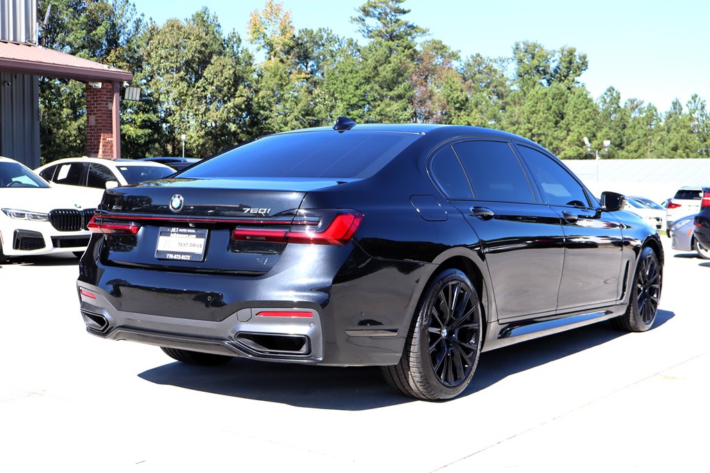 2020 BMW 750i - $31,995