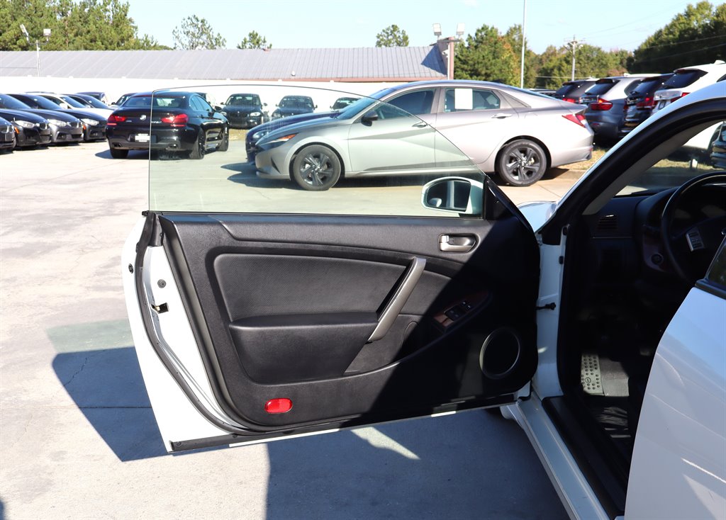 2004 INFINITI G - $12,995