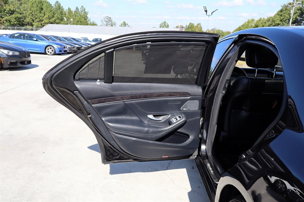 2015 Mercedes-Benz S-class - $19,995