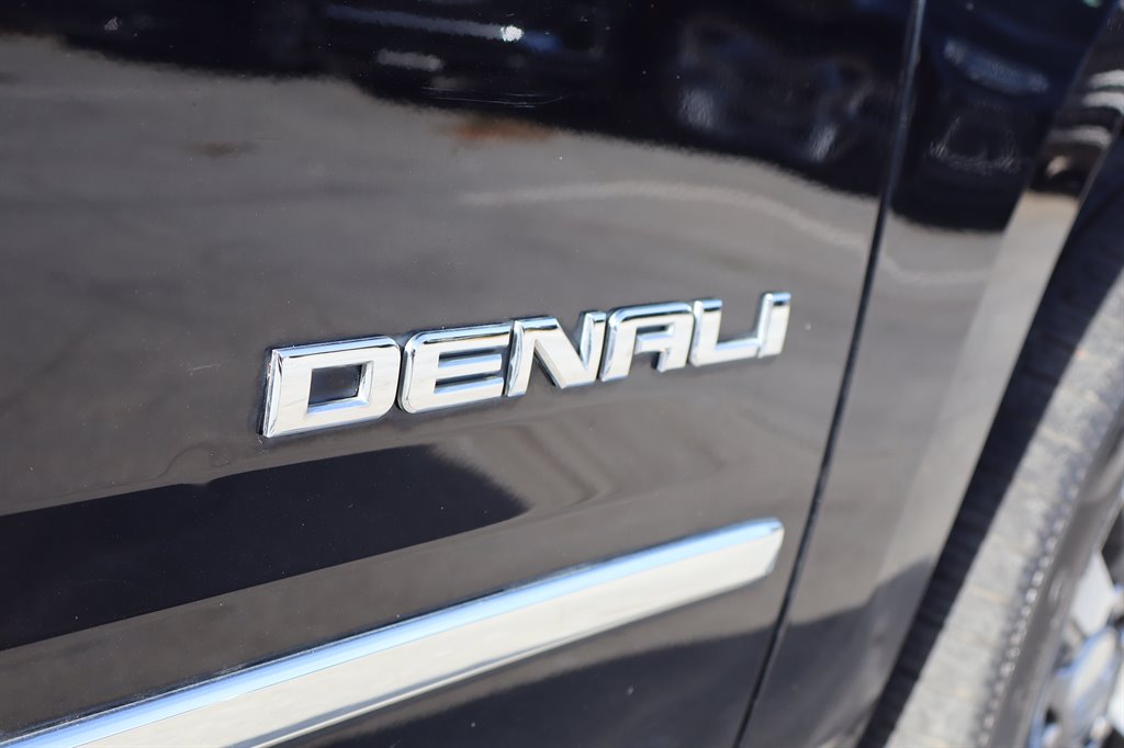 2017 GMC Yukon - $17,995