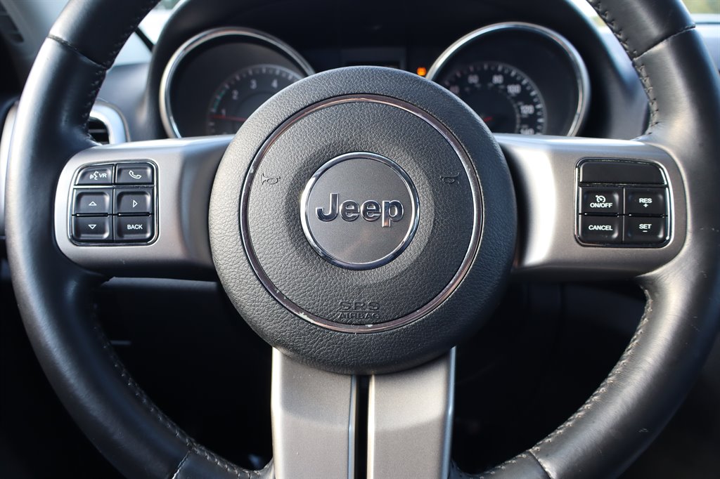 2013 Jeep Cherokee - $13,995