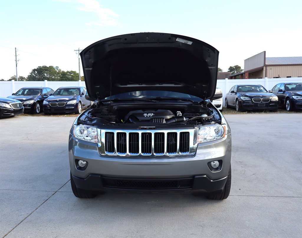 2013 Jeep Cherokee - $13,995