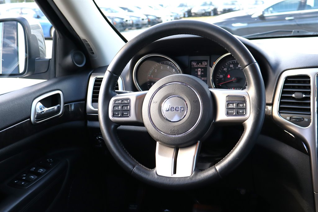 2013 Jeep Cherokee - $13,995
