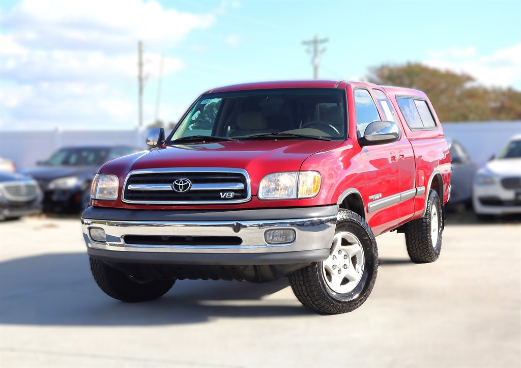 2000 Toyota Tundra - $14,995