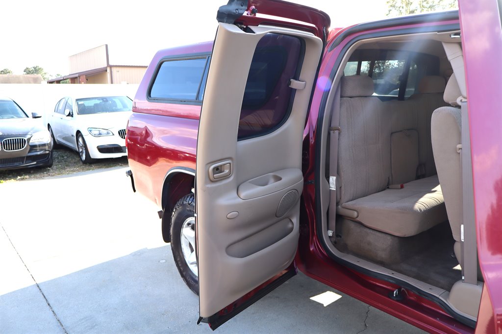 2000 Toyota Tundra - $14,995