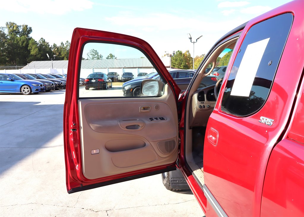 2000 Toyota Tundra - $14,995