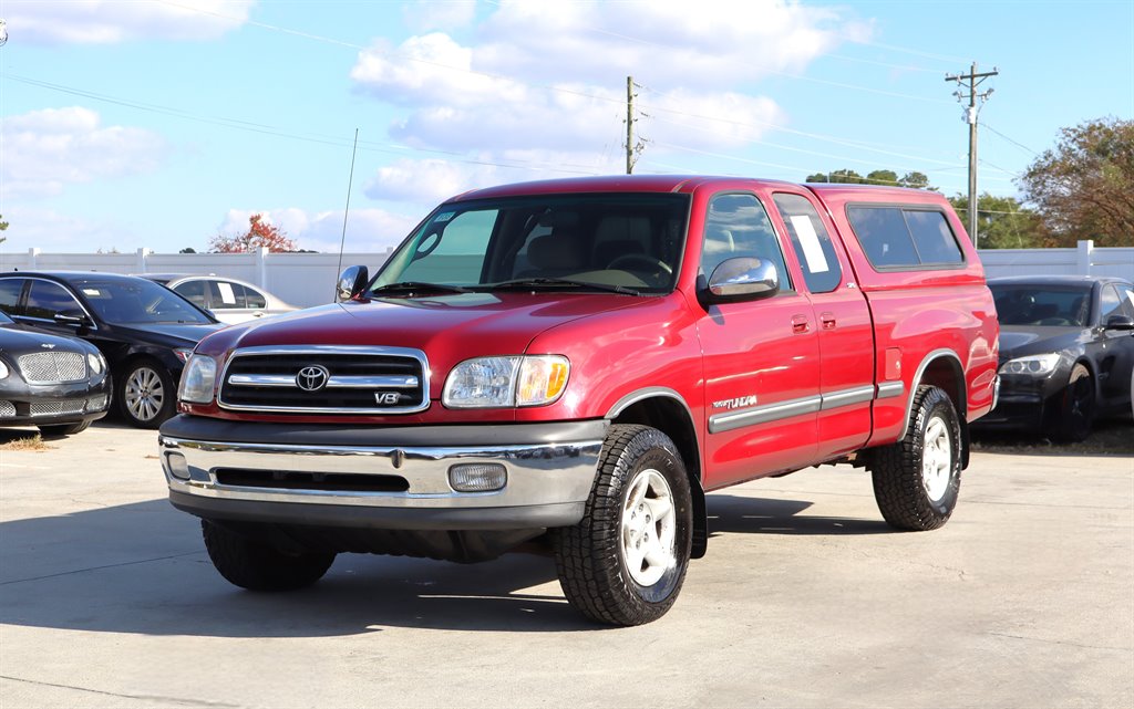 2000 Toyota Tundra - $14,995