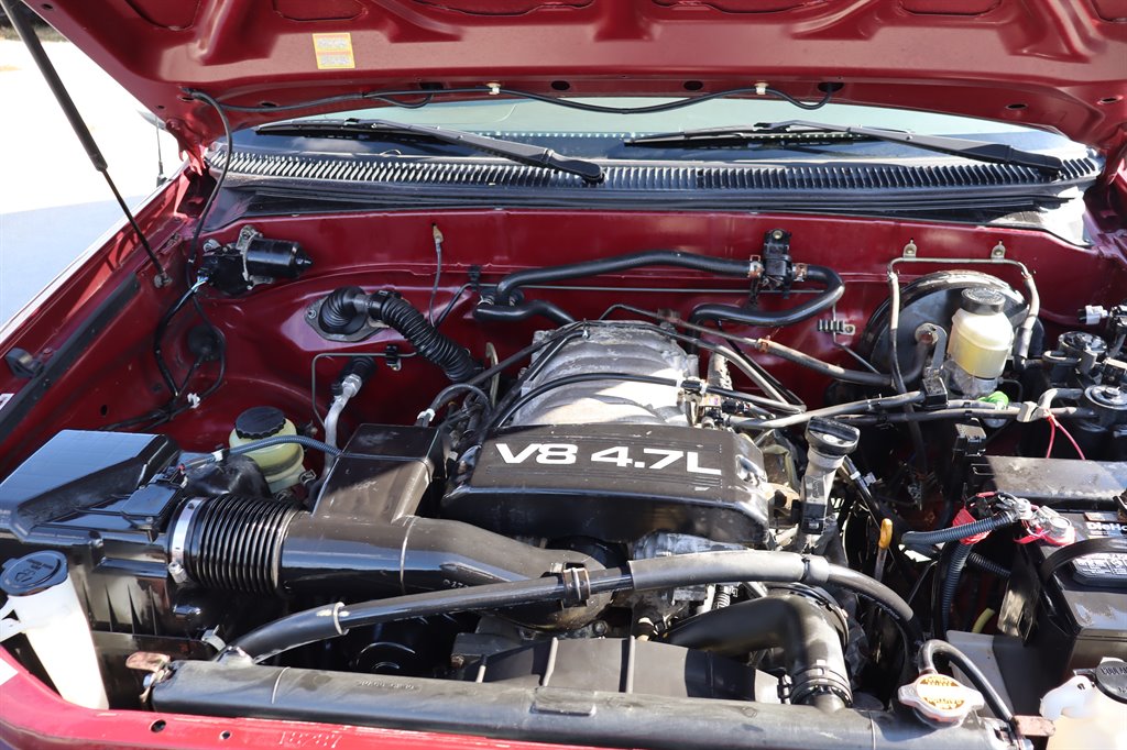 2000 Toyota Tundra - $14,995