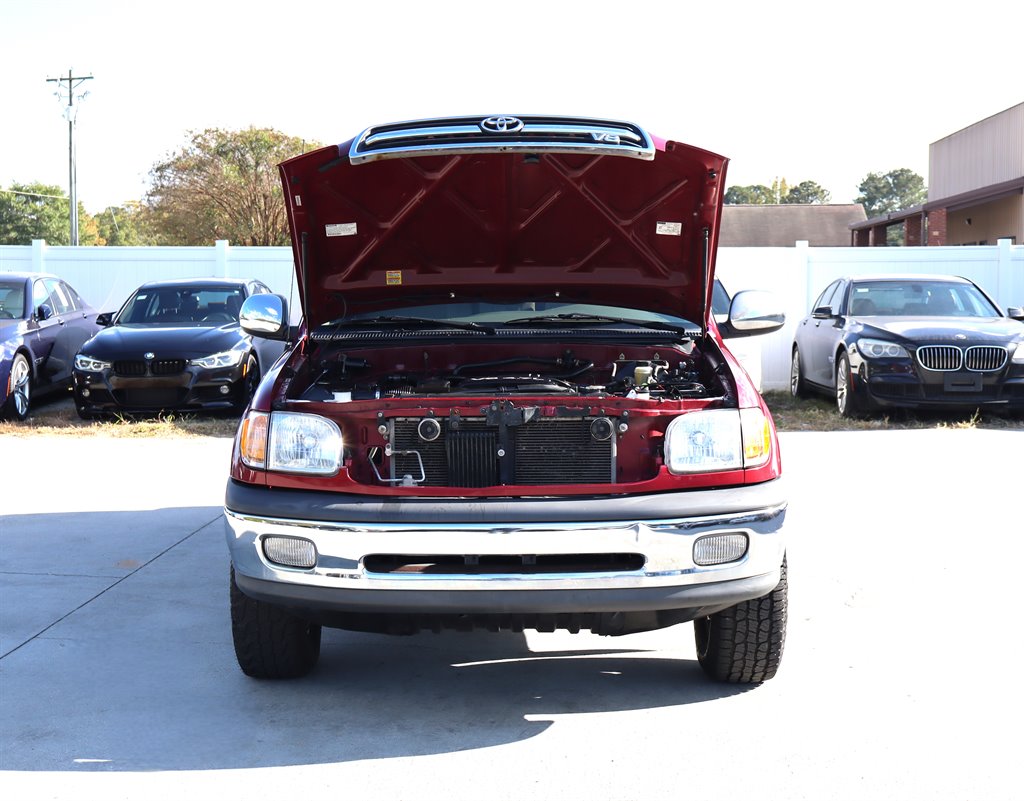 2000 Toyota Tundra - $14,995