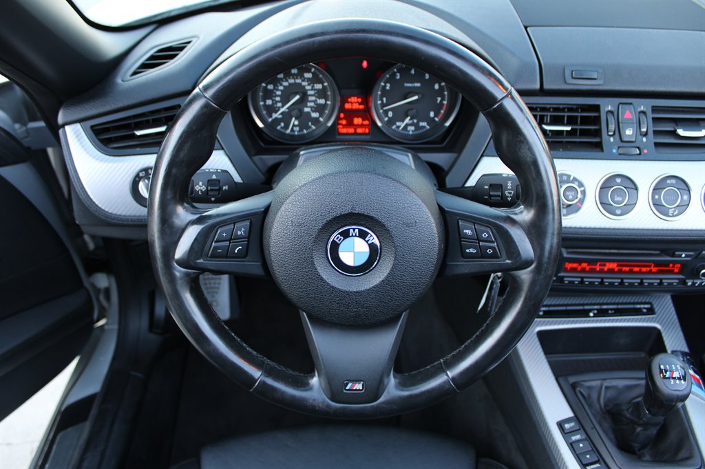 2011 BMW Z4 2d Roadster 3.5i - $15,995