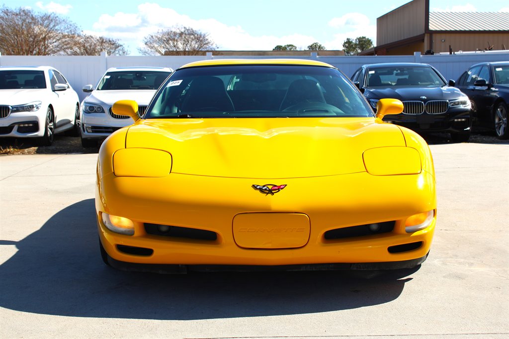 2001 Chevrolet Corvette Coupe - $13,995