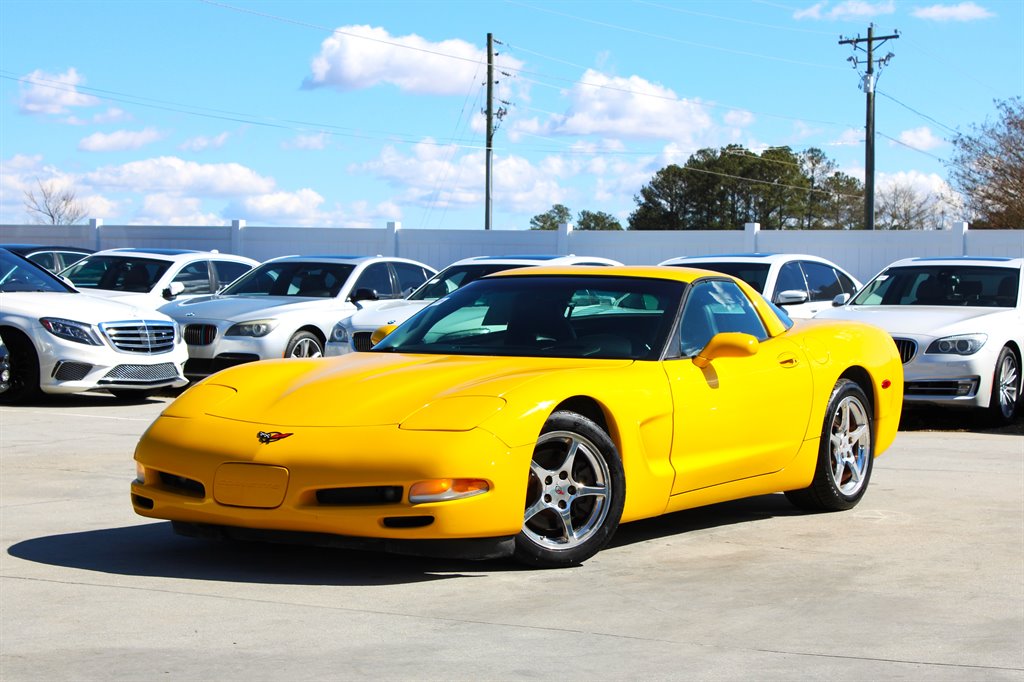2001 Chevrolet Corvette Coupe - $13,995