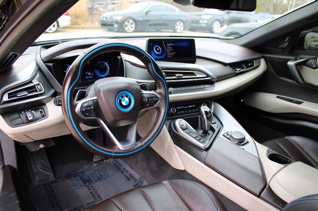 2015 BMW i8  photo