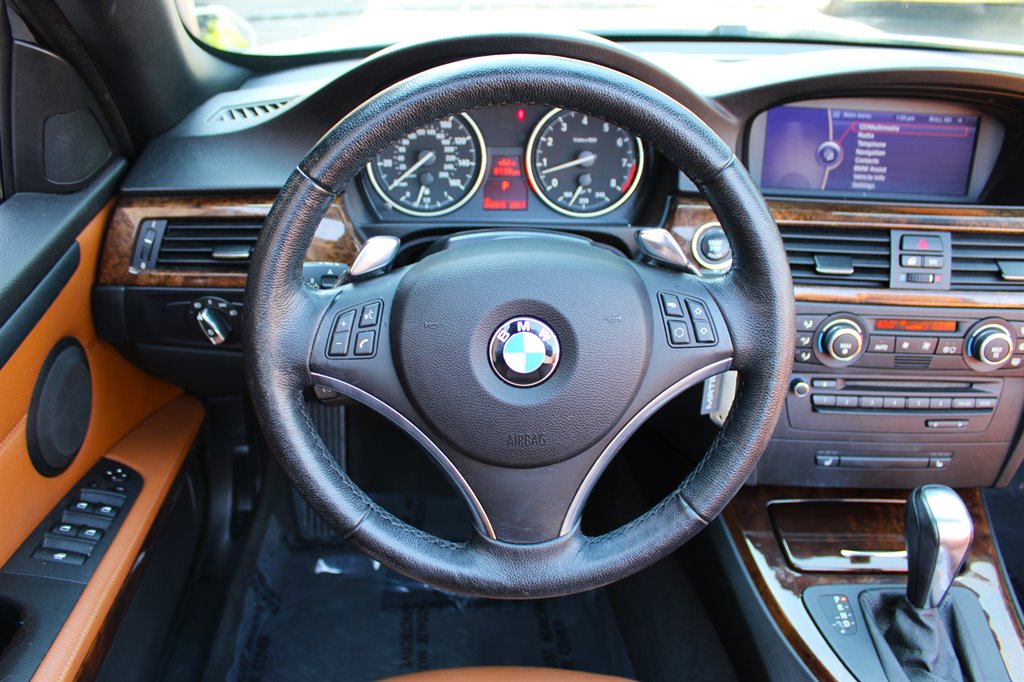 2009 BMW 3-Series 335i photo