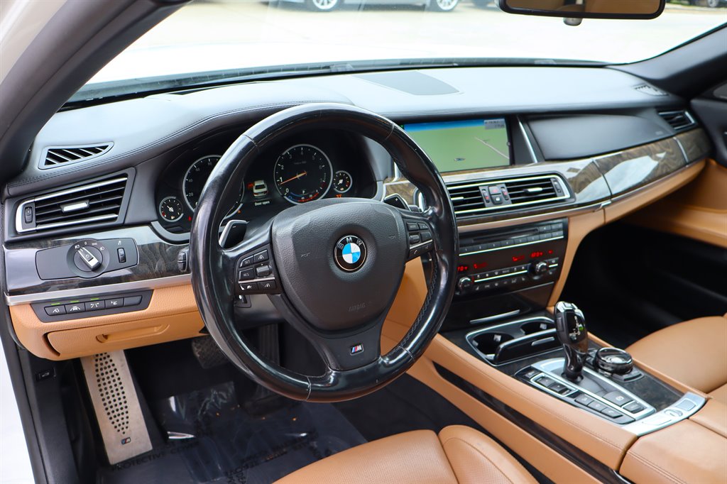 2015 BMW 7-Series 750lxi photo