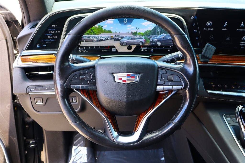 2021 Cadillac Escalade ESV Luxury photo