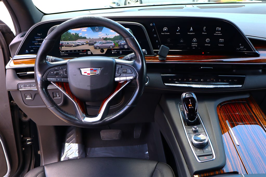 2021 Cadillac Escalade ESV Luxury photo