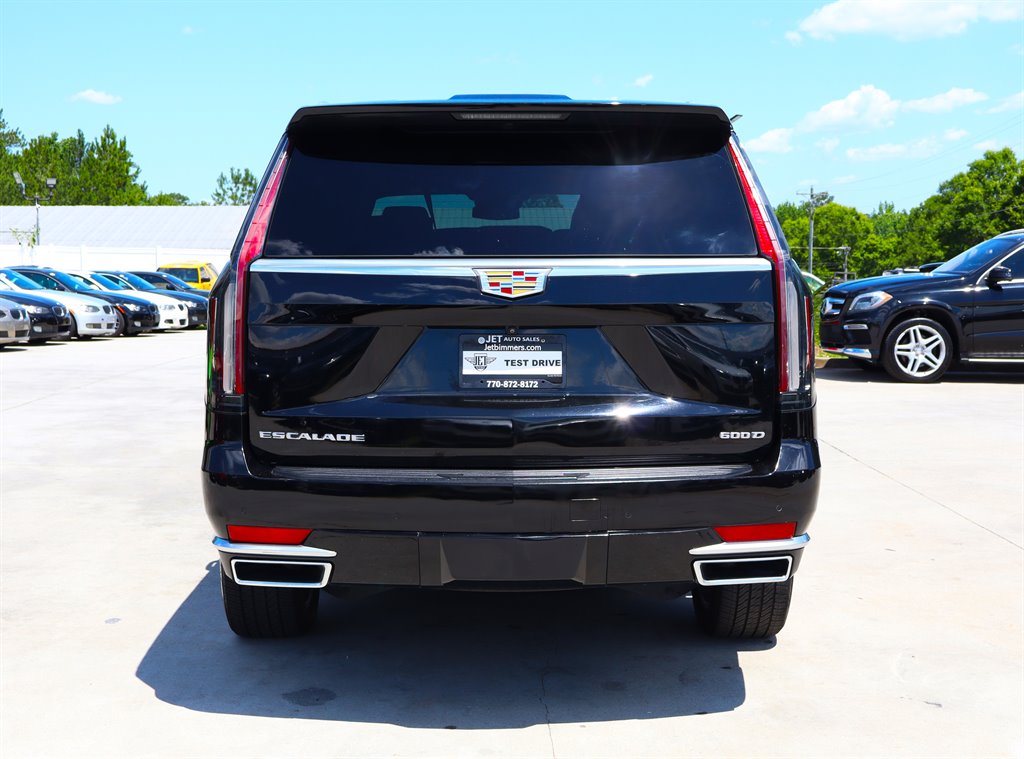 2021 Cadillac Escalade ESV Luxury photo