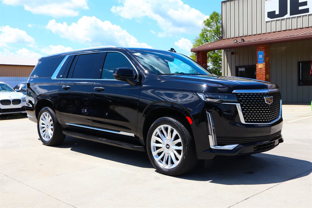 2021 Cadillac Escalade ESV Luxury photo