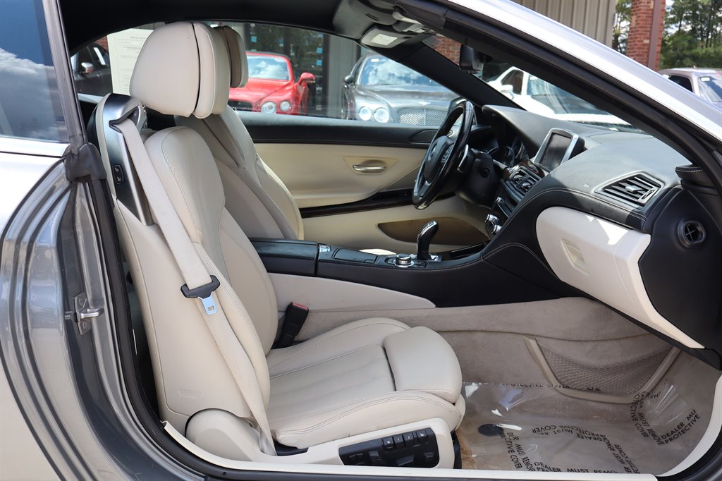 2012 BMW Legend 650i photo