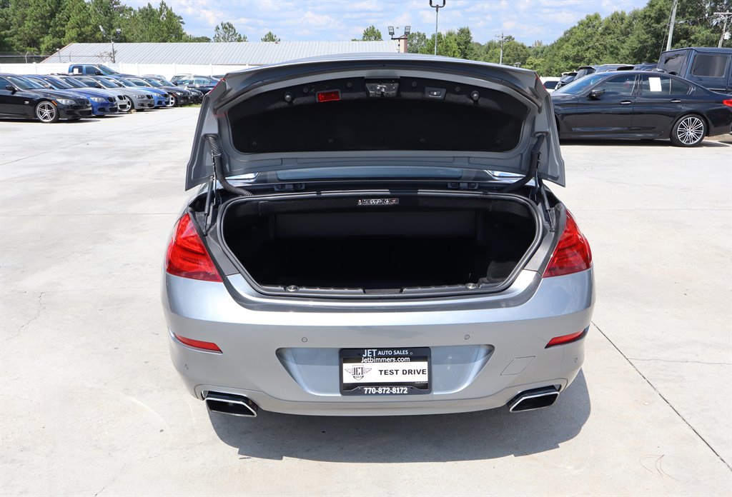 2012 BMW Legend 650i photo