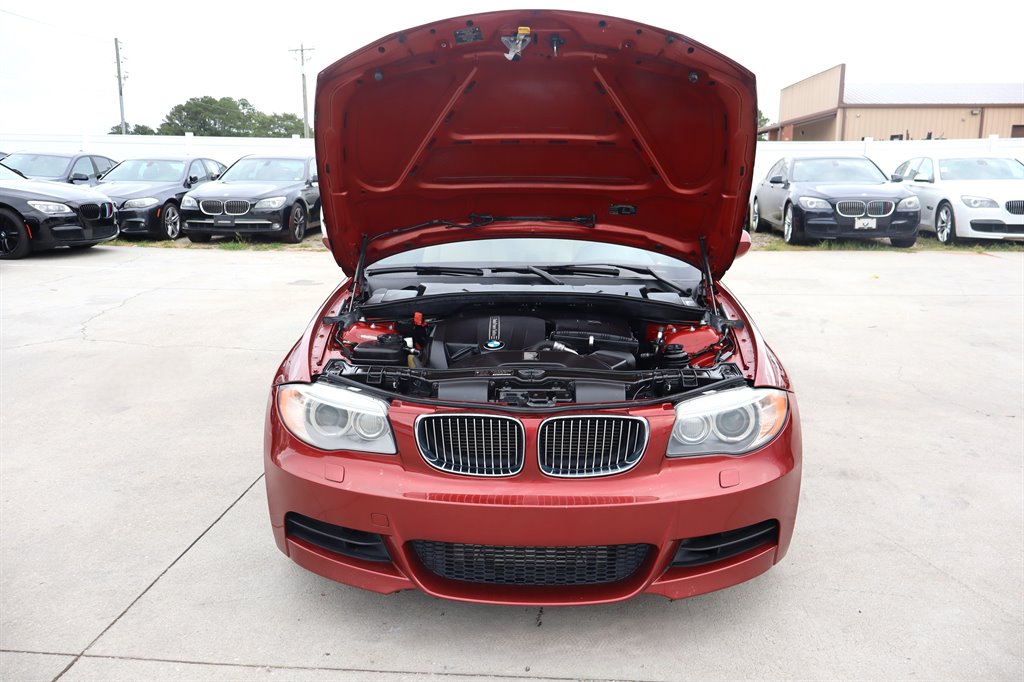 2012 BMW Legend 135i photo