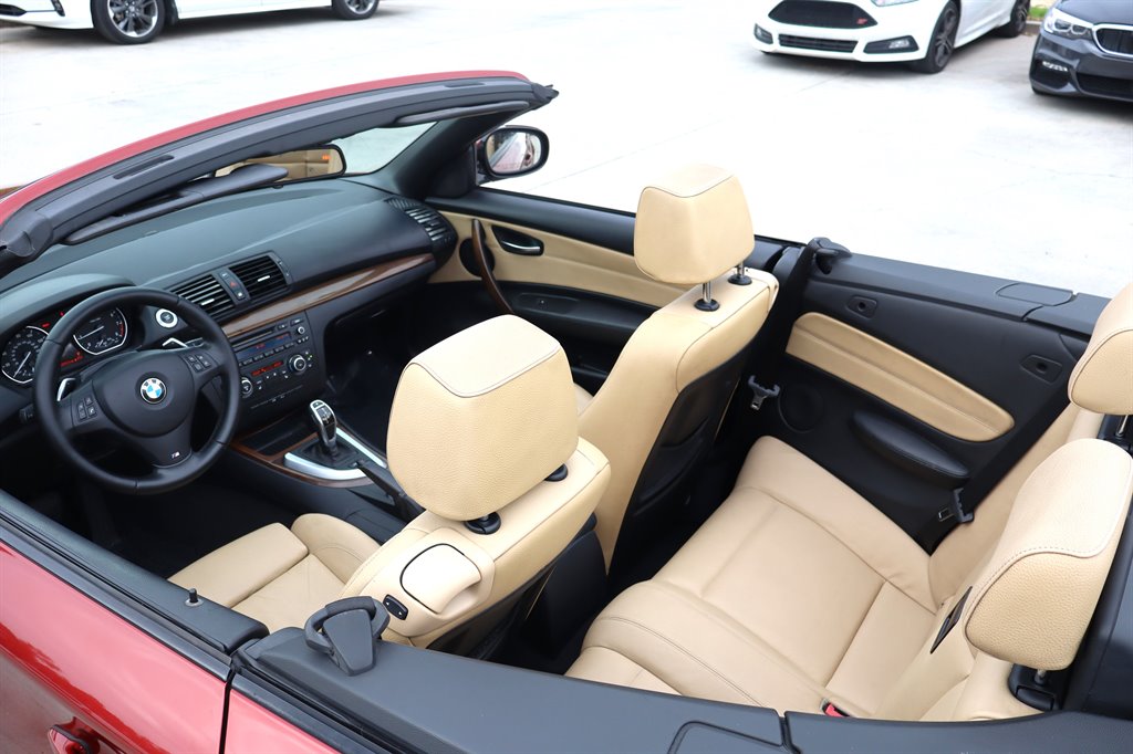 2012 BMW Legend 135i photo