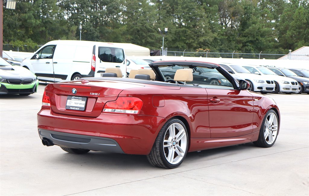 2012 BMW Legend 135i photo