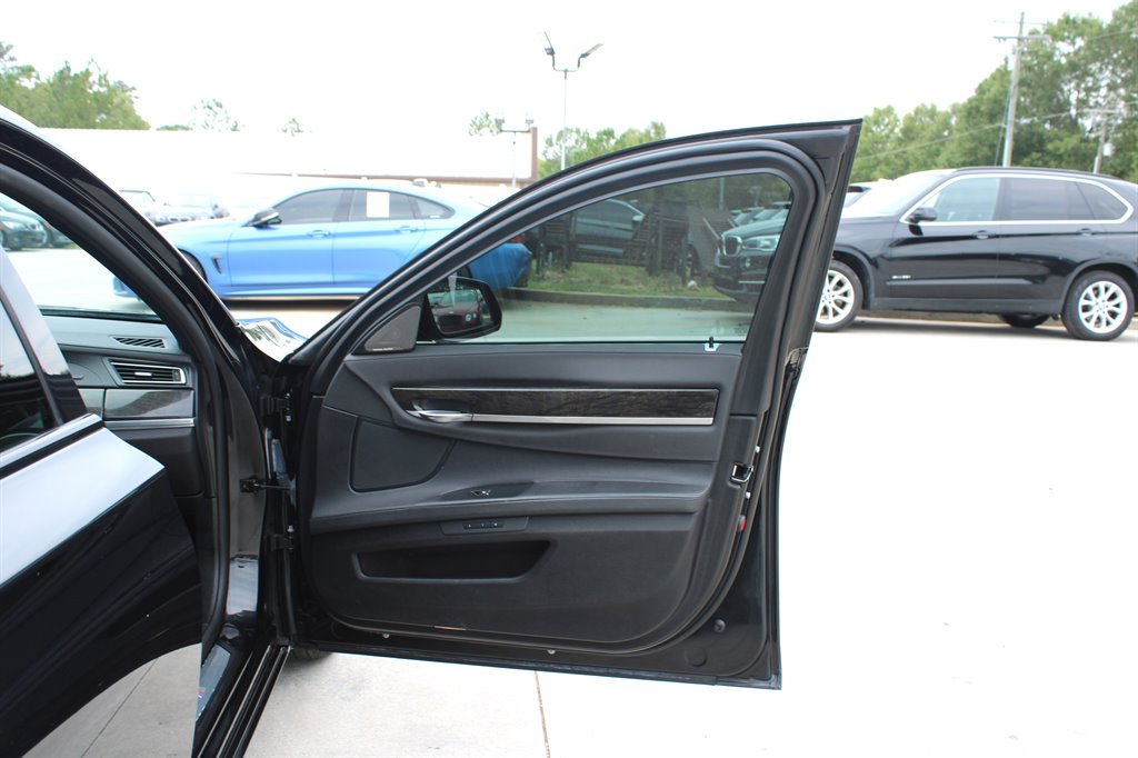 2015 BMW MDX 740Ld xDrive photo