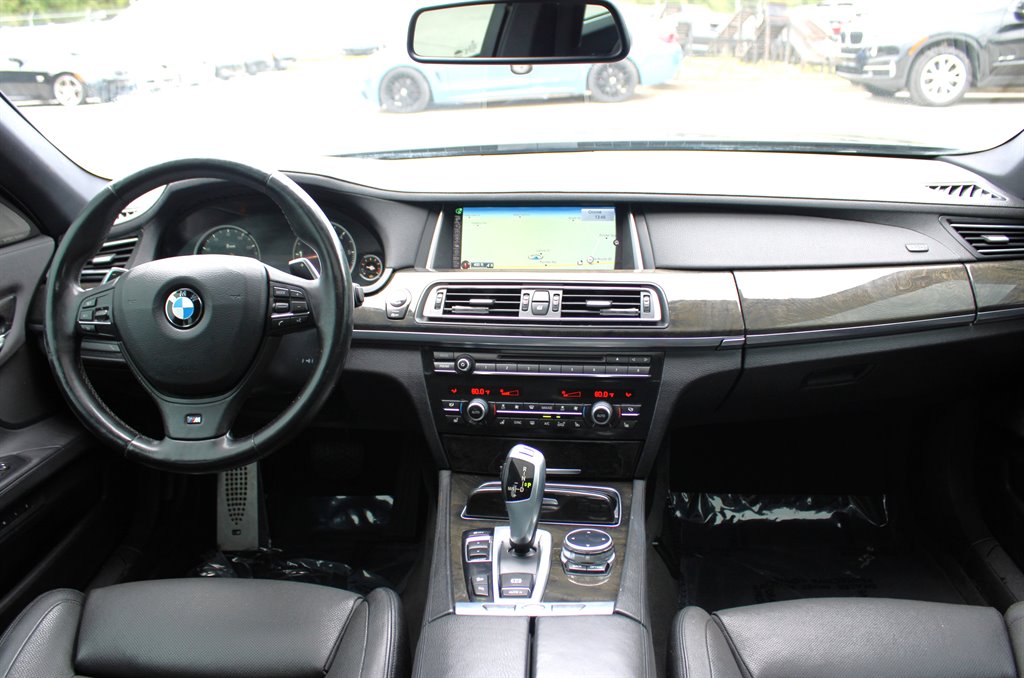 2015 BMW MDX 740Ld xDrive photo
