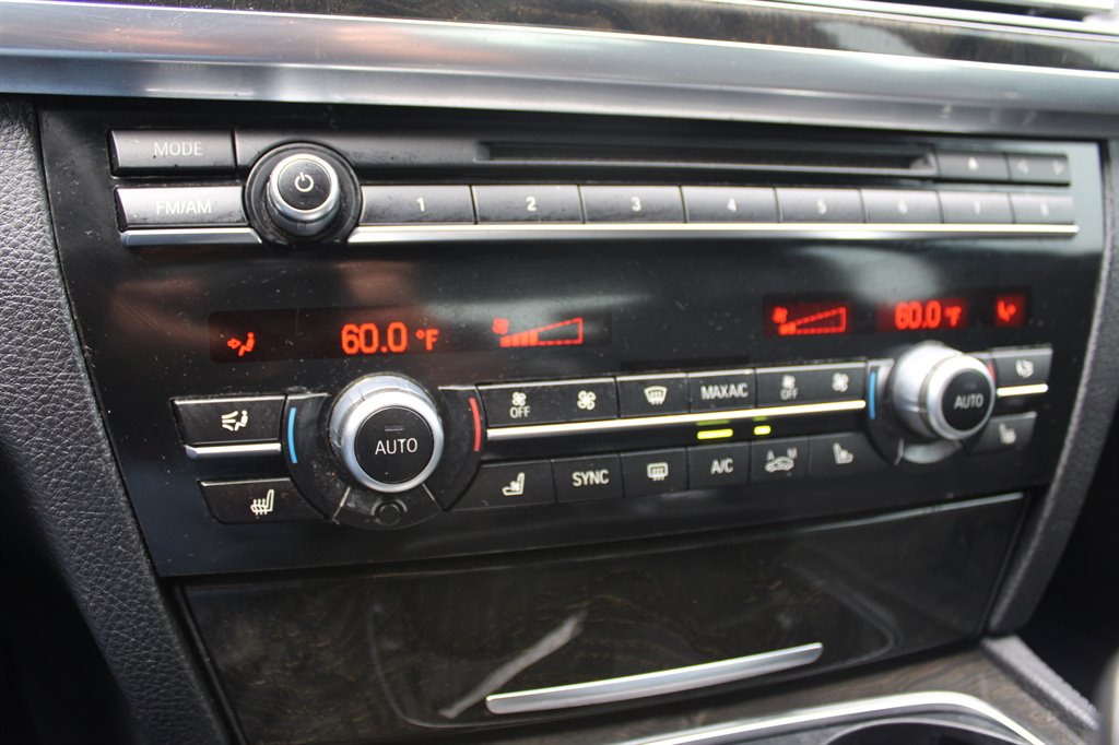 2015 BMW MDX 740Ld xDrive photo