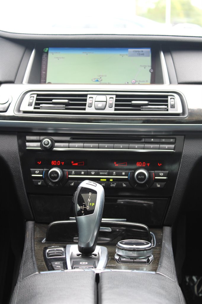 2015 BMW MDX 740Ld xDrive photo