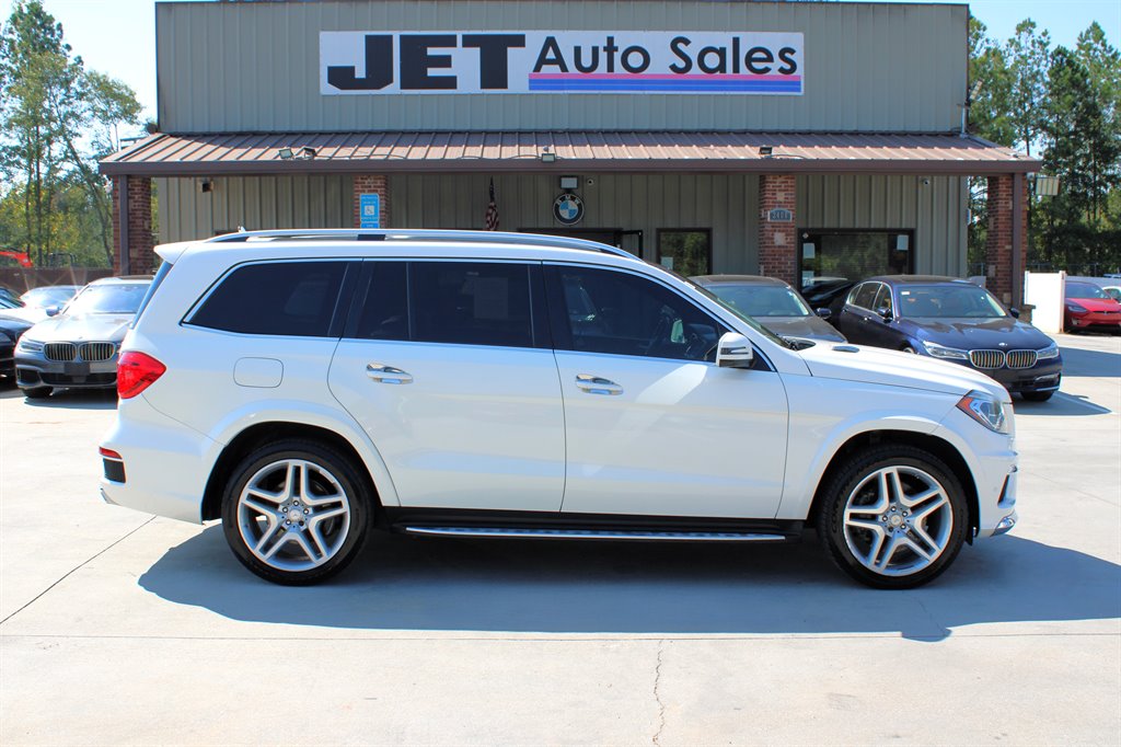 2014 Mercedes-Benz GL-Class GL550 4MATIC photo