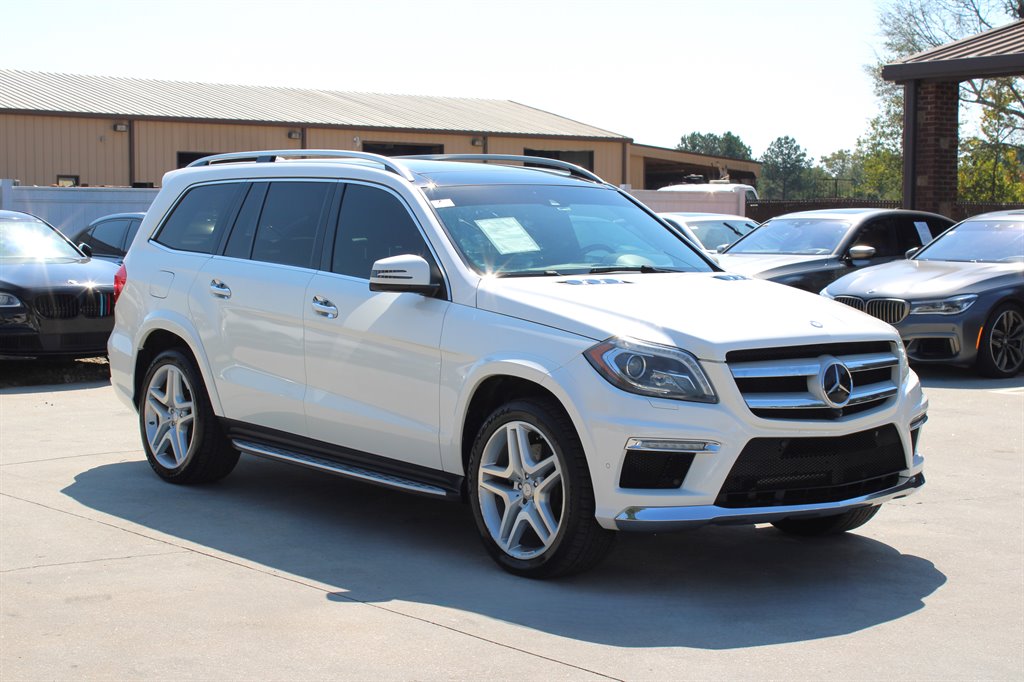 2014 Mercedes-Benz GL-Class GL550 4MATIC photo
