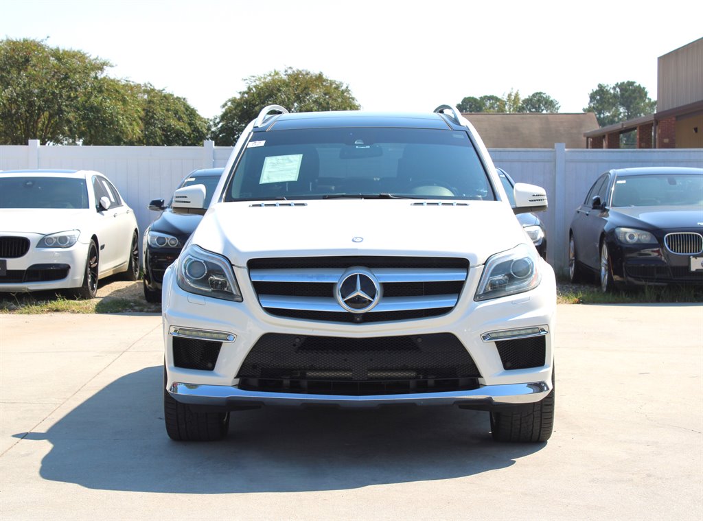 2014 Mercedes-Benz GL-Class GL550 4MATIC photo