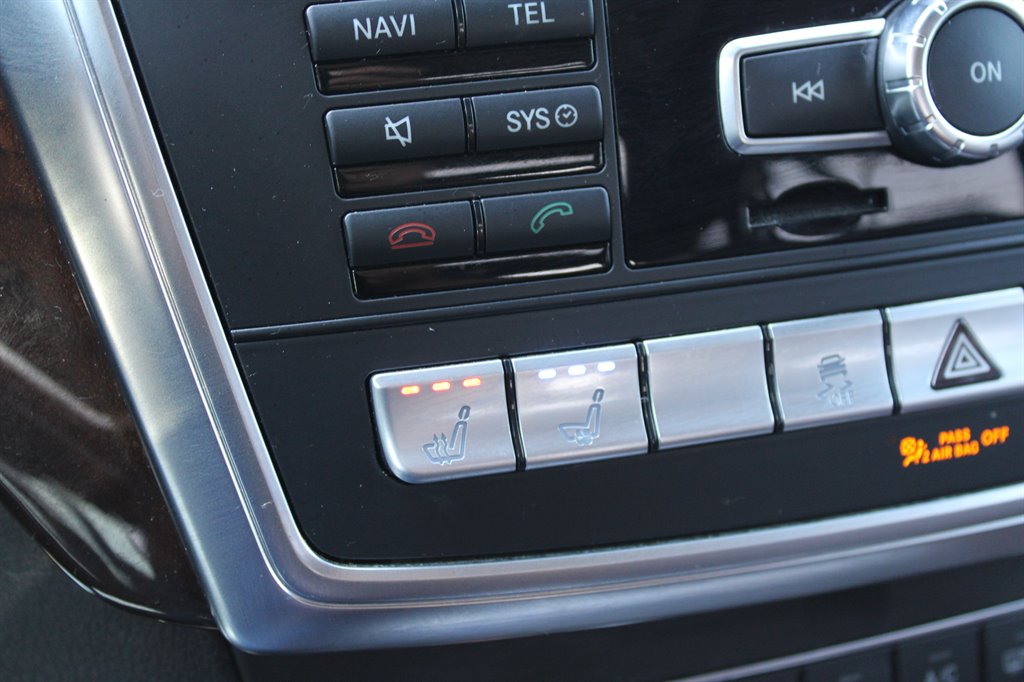 2014 Mercedes-Benz GL-Class GL550 4MATIC photo