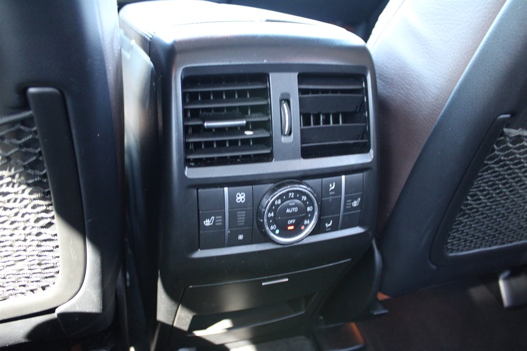 2014 Mercedes-Benz GL-Class GL550 4MATIC photo