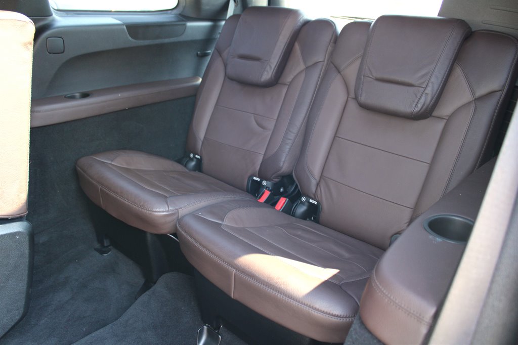 2014 Mercedes-Benz GL-Class GL550 4MATIC photo
