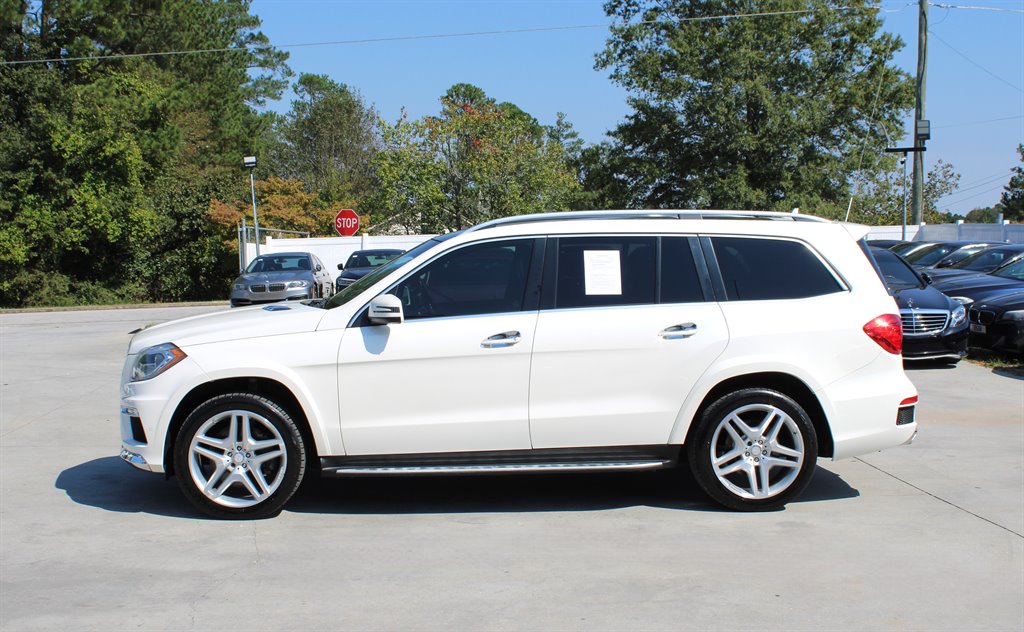 2014 Mercedes-Benz GL-Class GL550 4MATIC photo
