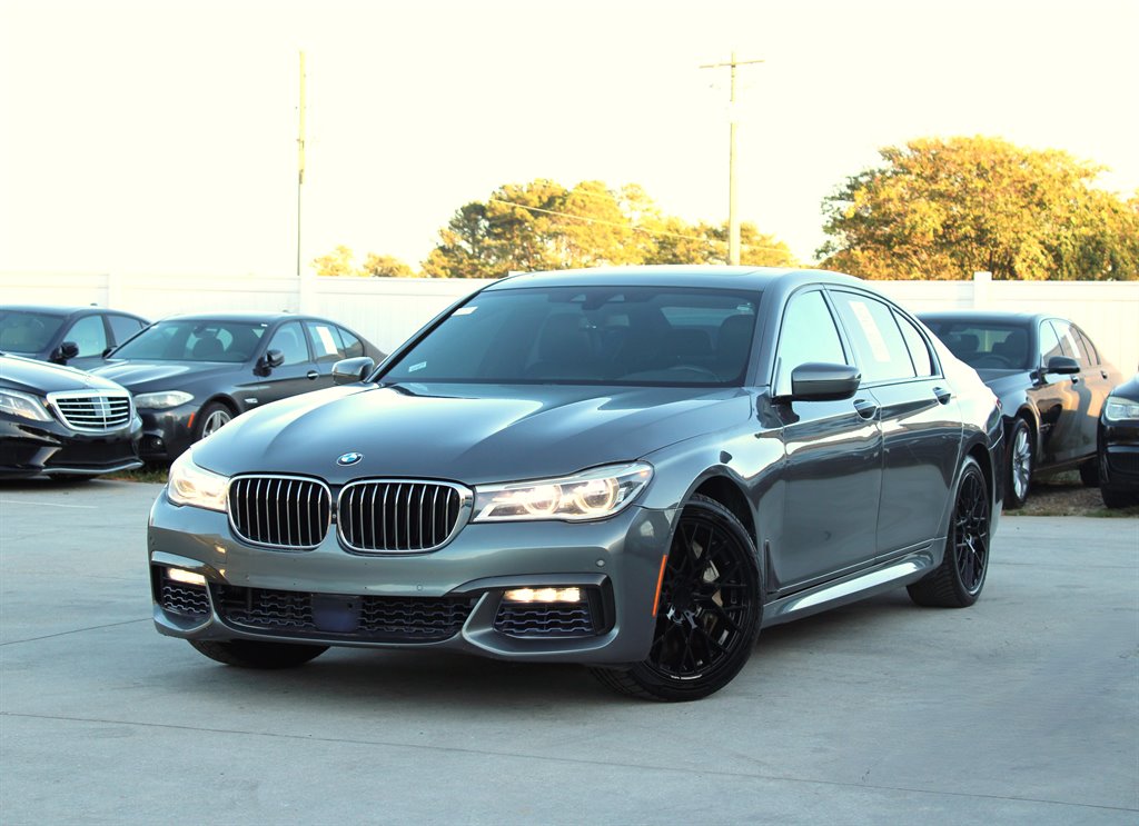 2017 BMW 7-Series 750xi photo