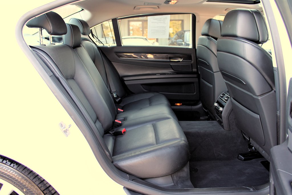 2012 BMW MDX ALPINA B7 LWB xDrive photo