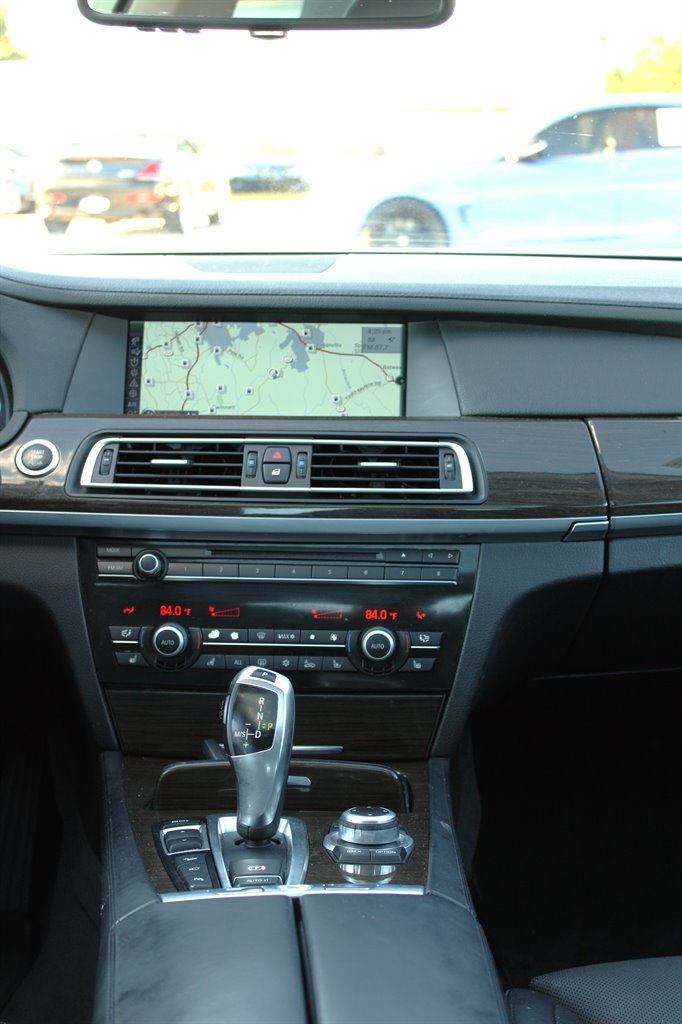 2012 BMW MDX ALPINA B7 LWB xDrive photo
