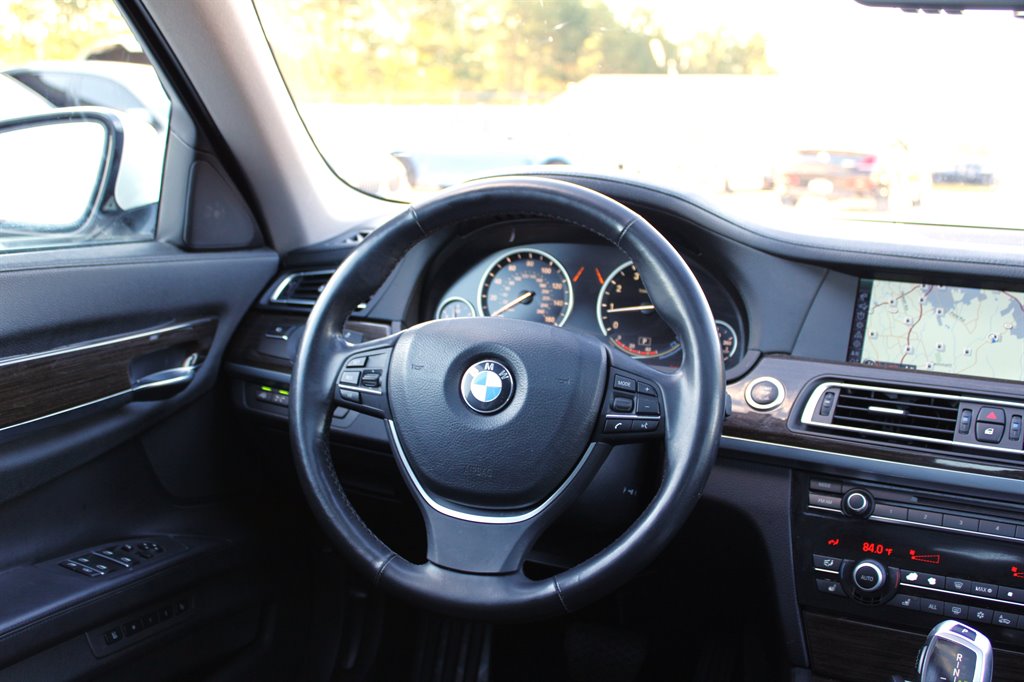 2012 BMW MDX ALPINA B7 LWB xDrive photo