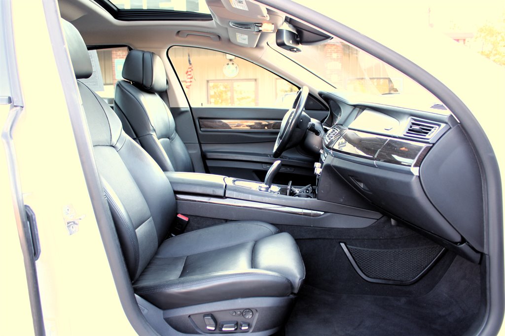 2012 BMW MDX ALPINA B7 LWB xDrive photo