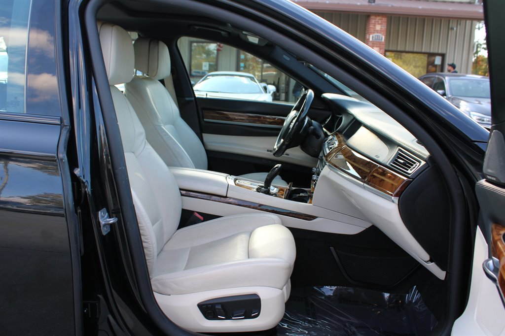2014 BMW MDX ALPINA B7 LWB xDrive photo