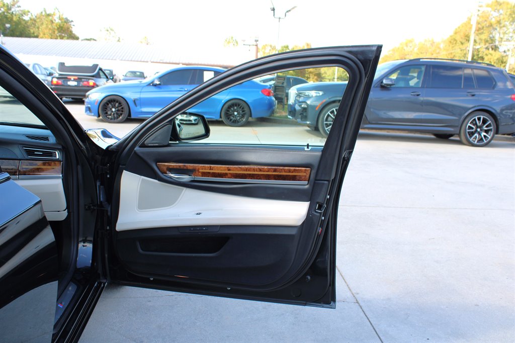 2014 BMW MDX ALPINA B7 LWB xDrive photo