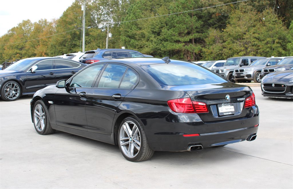 2011 BMW MDX 550i photo